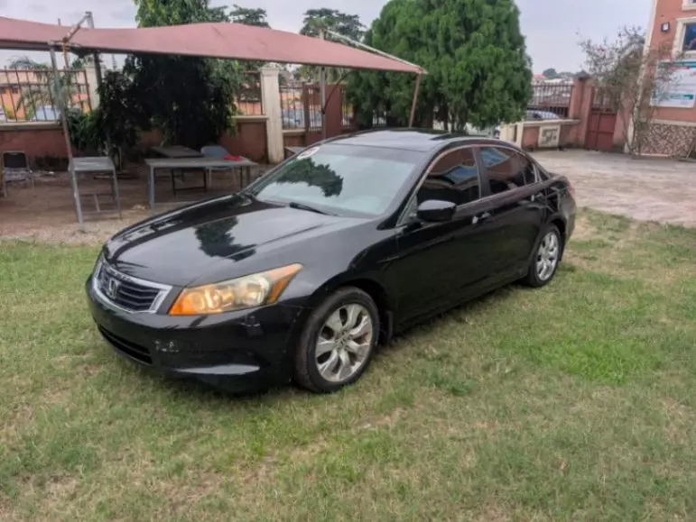 2010 Honda Accord - Image 1