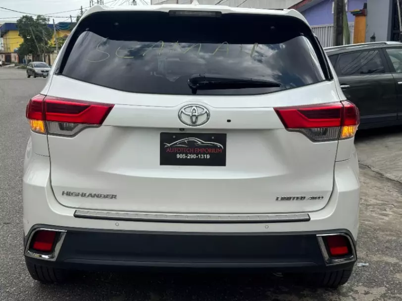 2018 Toyota Highlander