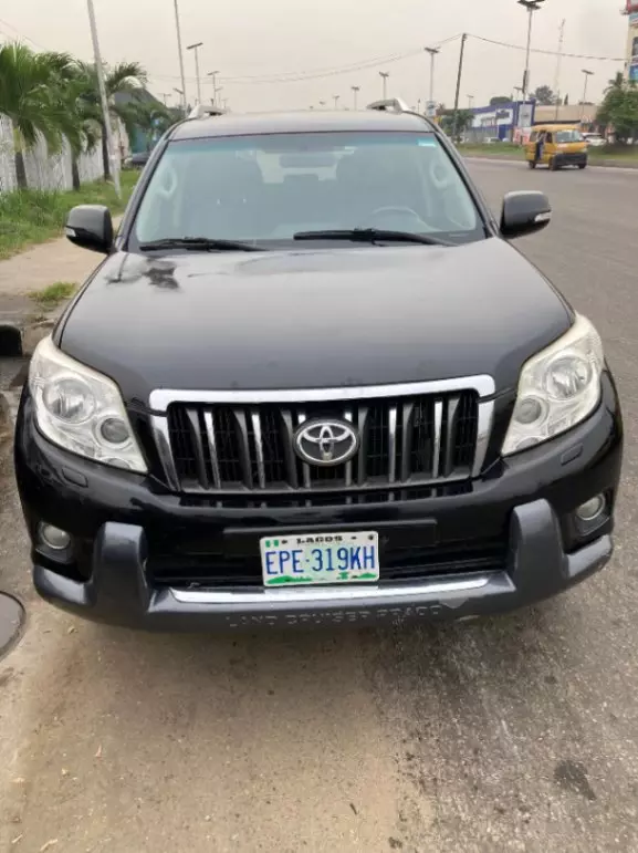 2012 Toyota Prado