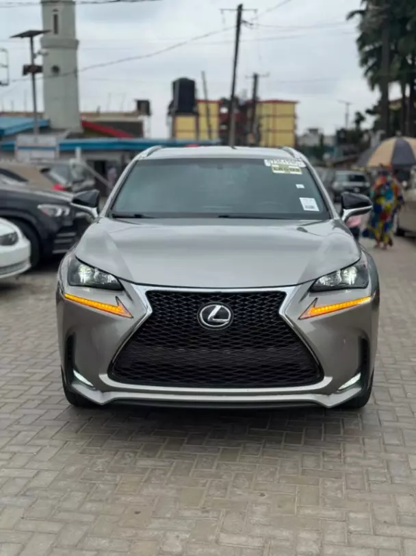 2017 Lexus Is