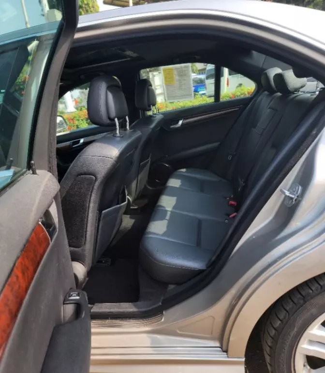 2009 Mercedes Benz S Class - Image 1