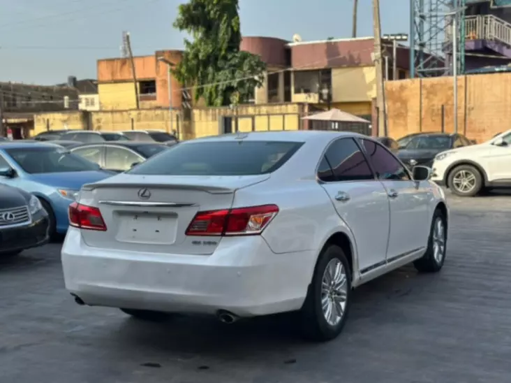 2011 Lexus Es
