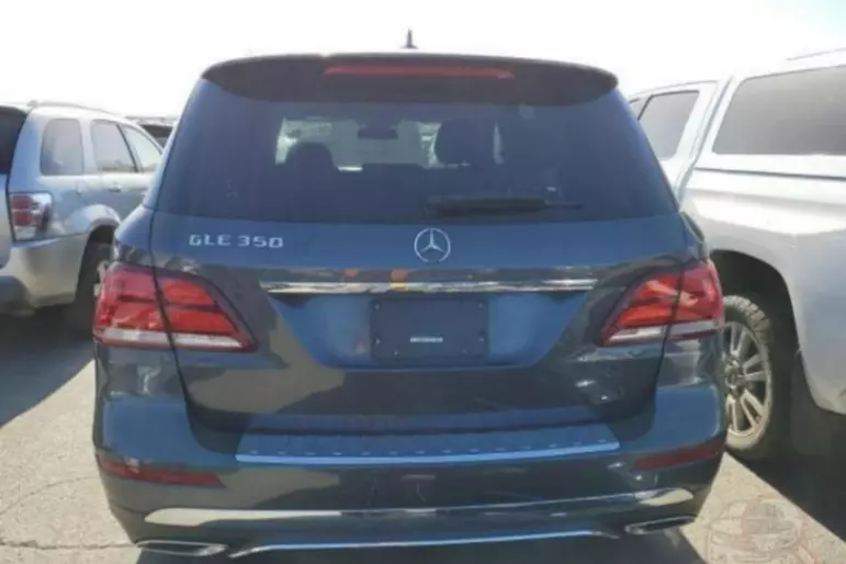 2016 Mercedes Benz Gle - Image 1