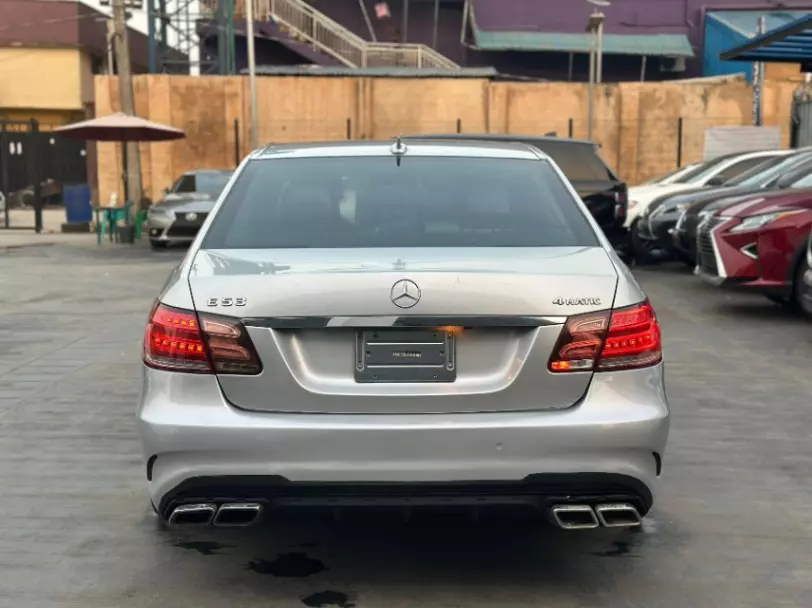 2010 Mercedes Benz S Class