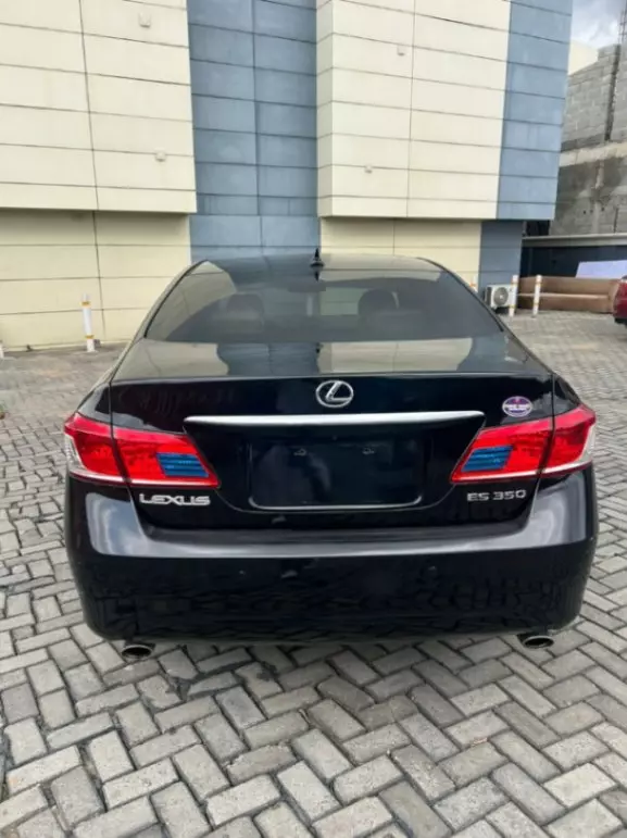 2012 Lexus Is