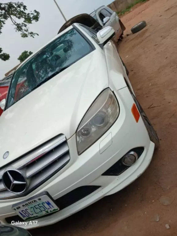 2009 Mercedes Benz C Class