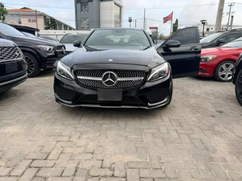 2017 Mercedes Benz C Class