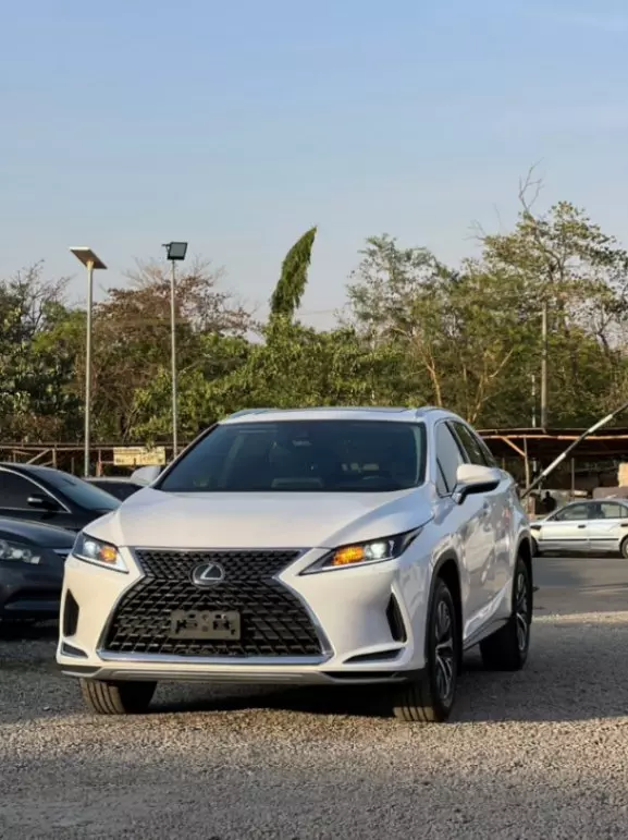 2021 Lexus Is