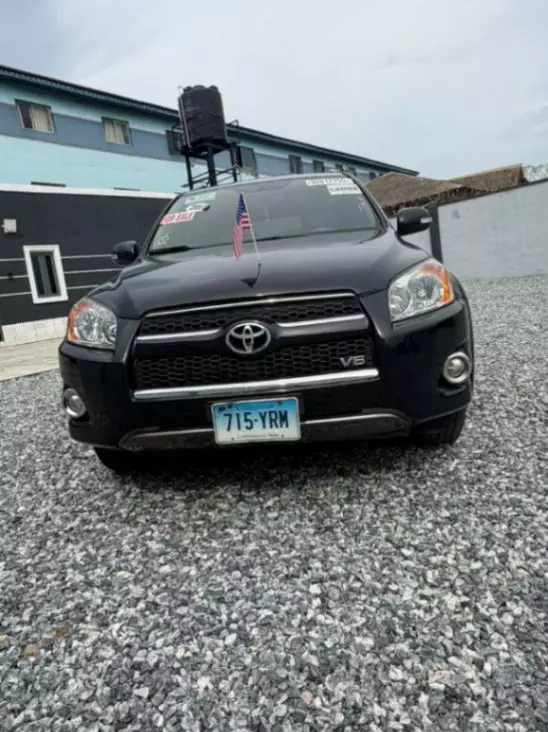 2010 Toyota Rav4 - Image 1
