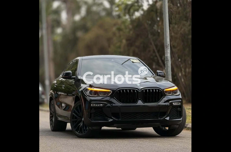 2021 BMW X6