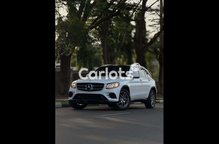 2016 Mercedes Benz Glc