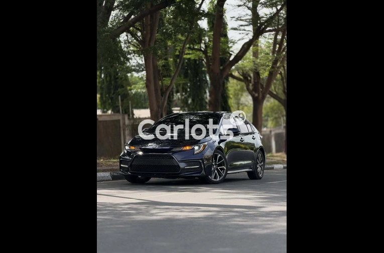 2020 Toyota Corolla XSE
