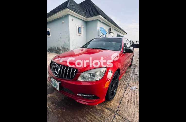 2010 Mercedes Benz C350