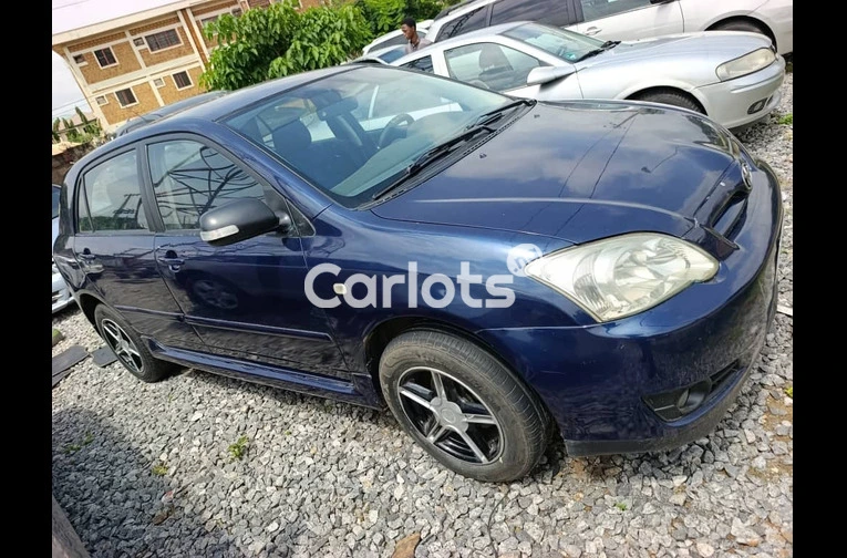 2005 Toyota Corolla