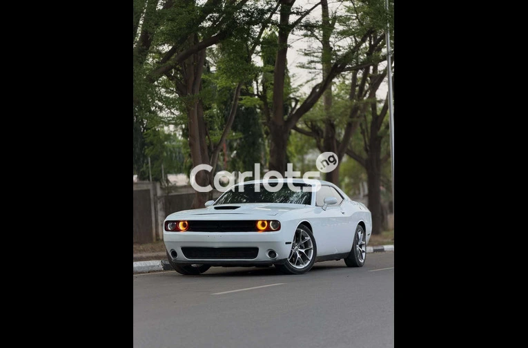 2022 Dodge Challenger