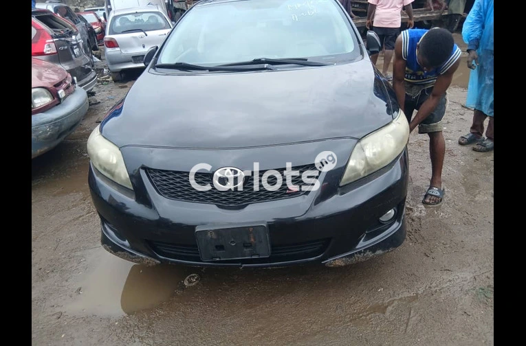 2009 Toyota Corolla SPORT