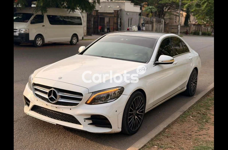2016 Mercedes Benz C300