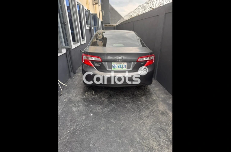 2012 Toyota Camry SPORT