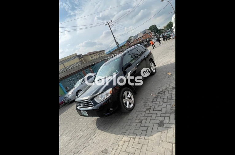 2010 Toyota Highlander LIMITED