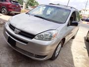 2004 Toyota Sienna