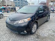2011 Toyota Sienna XLE