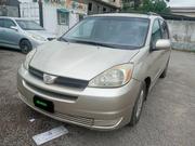 2004 Toyota Sienna