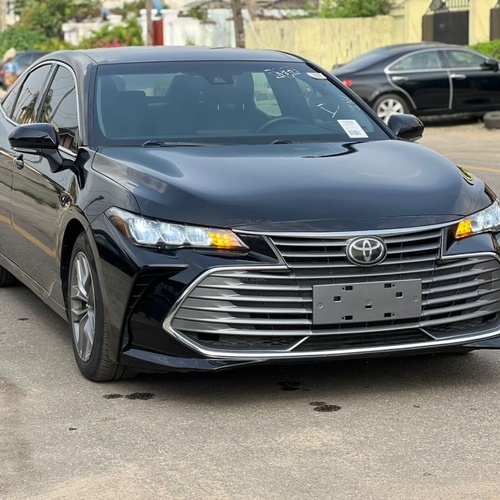 2019 Toyota Avalon XLE