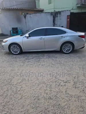 2016 Lexus Es