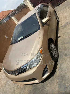 2012 Toyota Camry LE - Image 1