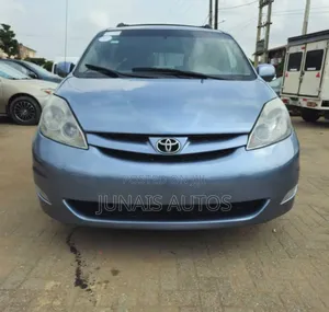 2008 Toyota Sienna XLE