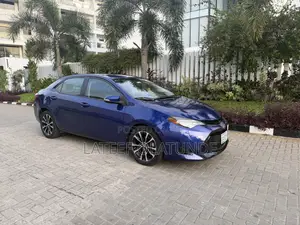2018 Toyota Corolla SE - Image 1