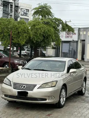 2010 Lexus Es