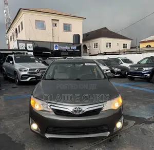 2014 Toyota Camry XLE