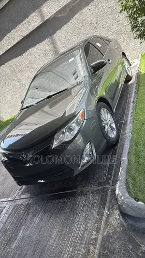 2014 Toyota Camry XLE