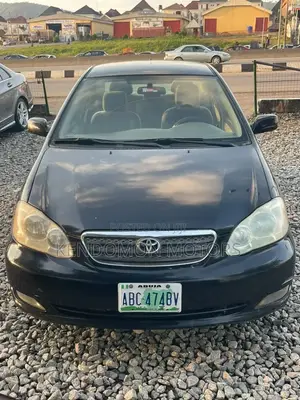 Toyota Corolla LE 2005