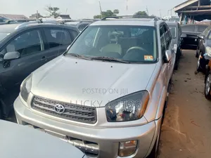 2004 Toyota Rav4