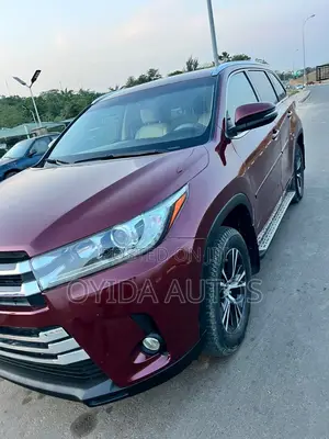 2016 Toyota Highlander LIMITED - Image 1
