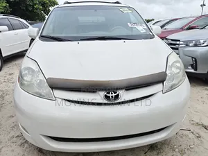 2006 Toyota Sienna XLE