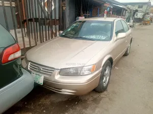 1999 Toyota Camry