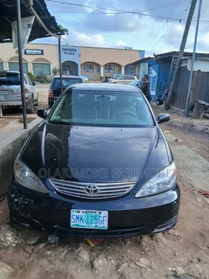 Toyota Camry 2004