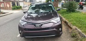 2016 Toyota Rav4 XLE - Image 1