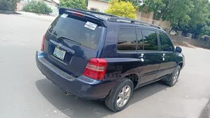 2004 Toyota Highlander - Image 1