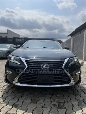 2018 Lexus Es