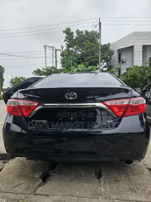 2015 Toyota Camry SE