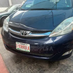 2006 Toyota Sienna XLE
