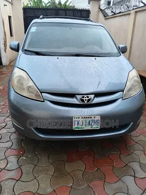 2006 Toyota Sienna XLE