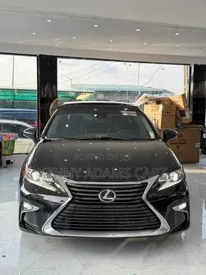 2018 Lexus Es