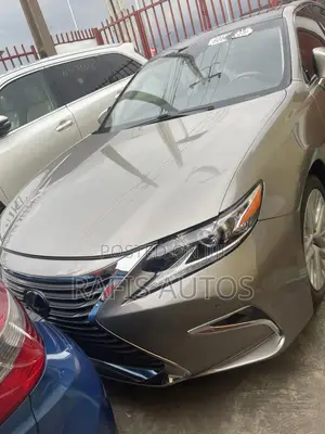 2017 Lexus Es