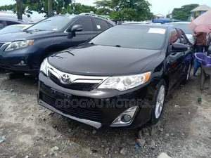 2014 Toyota Camry XLE
