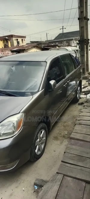 2006 Toyota Sienna